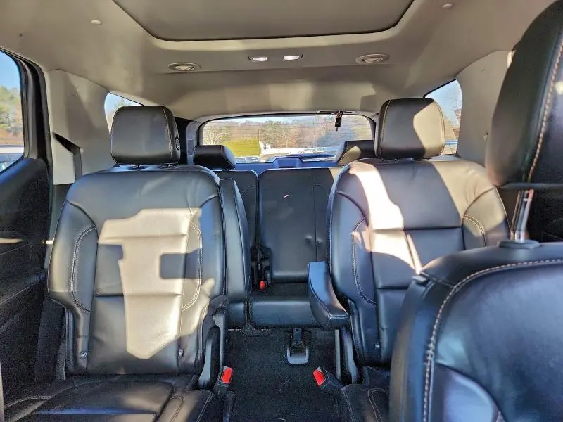 2018 CHEVROLET TRAVERSE LT  