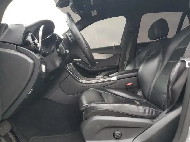 2019 MERCEDES-BENZ GLC 300  