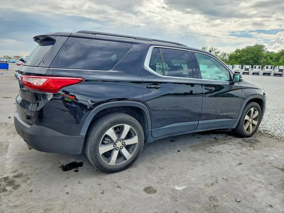 2019 CHEVROLET TRAVERSE LT  