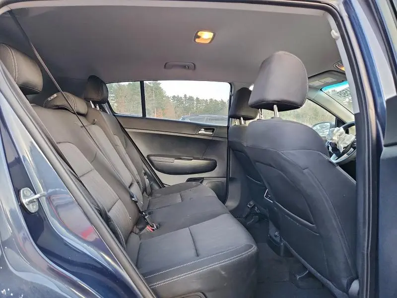 2022 KIA SPORTAGE LX  