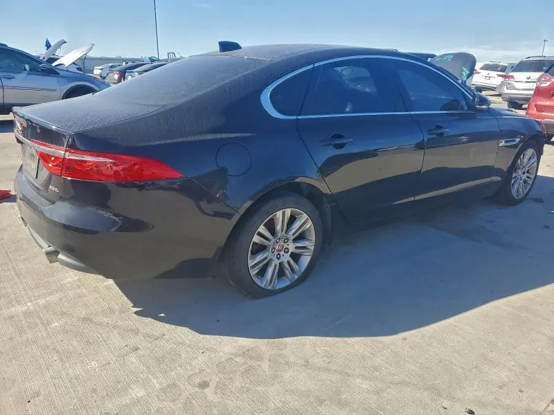 2017 JAGUAR XF PREMIUM  