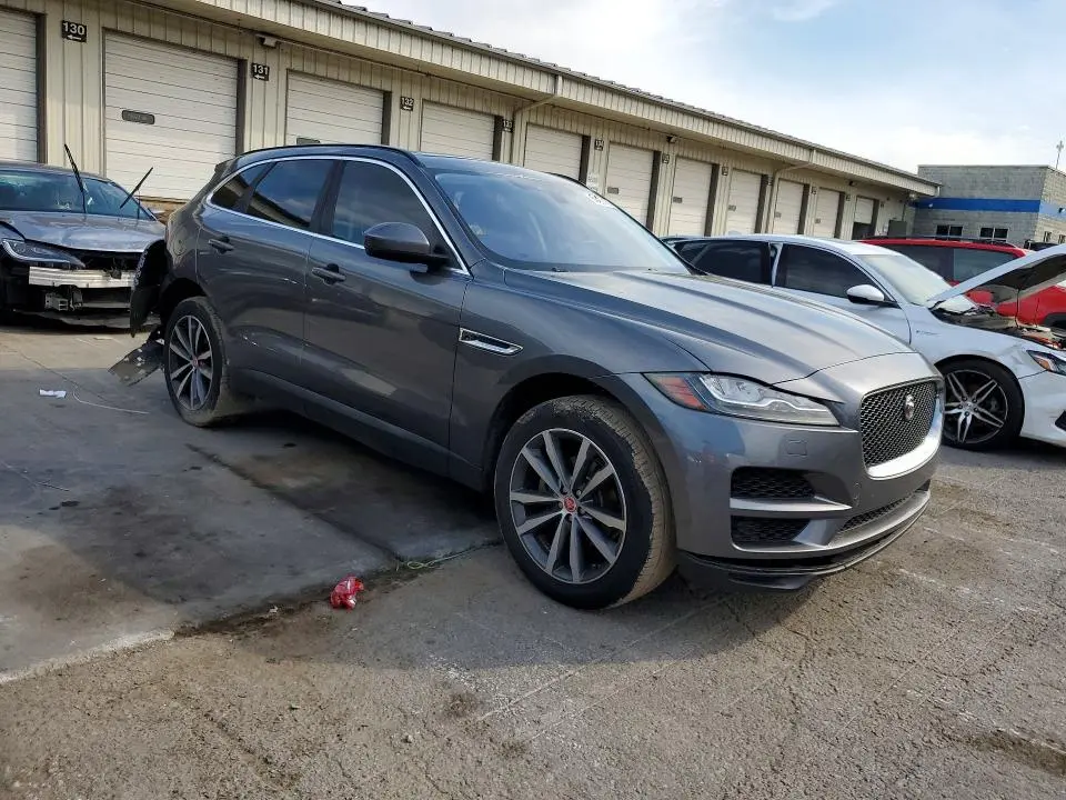 2018 JAGUAR F-PACE PRESTIGE  