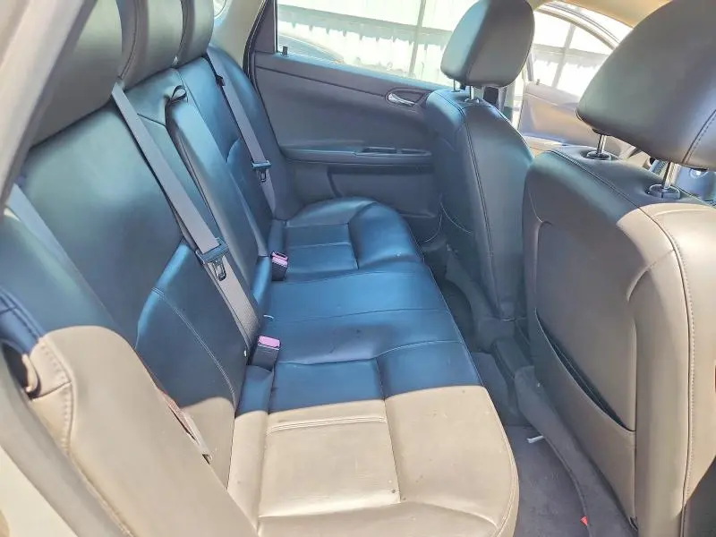 2011 CHEVROLET IMPALA LT  