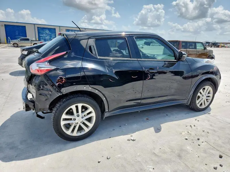 2015 NISSAN JUKE S  