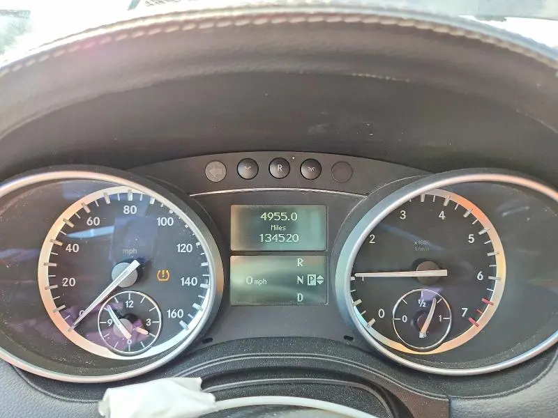 2011 MERCEDES-BENZ GL 550 4MATIC  