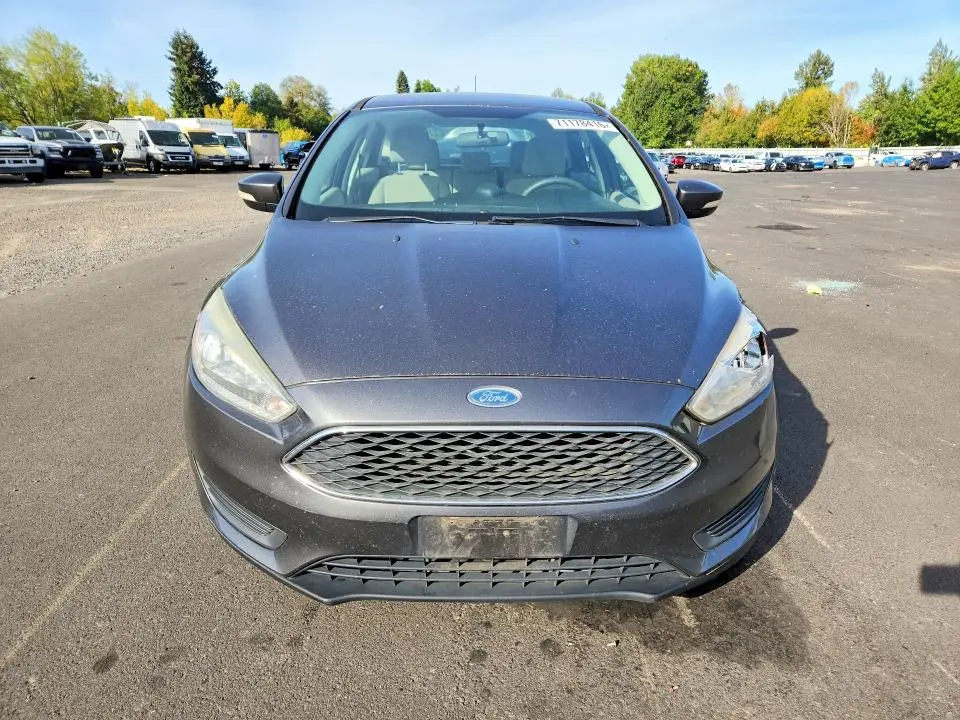 2016 FORD FOCUS SE  