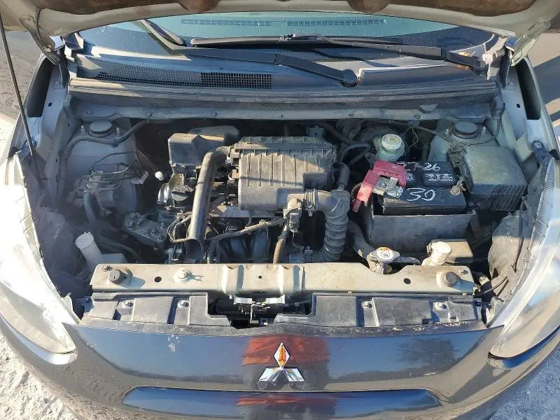 2015 MITSUBISHI MIRAGE DE  