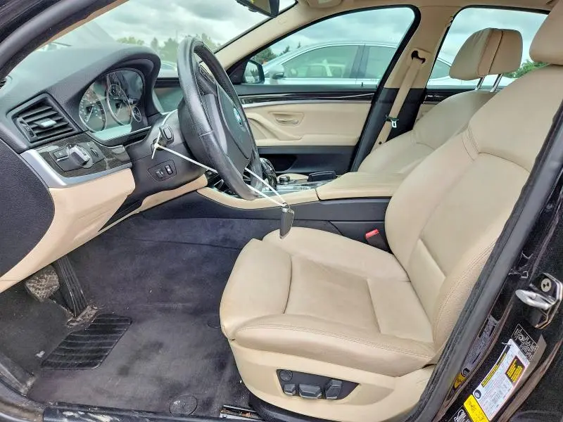 2012 BMW 550 XI  