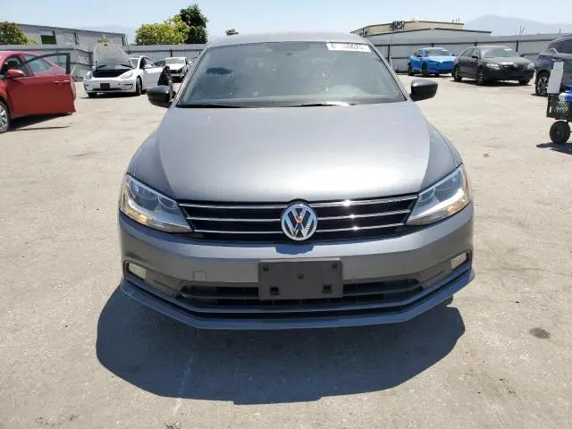 2016 VOLKSWAGEN JETTA SPORT  