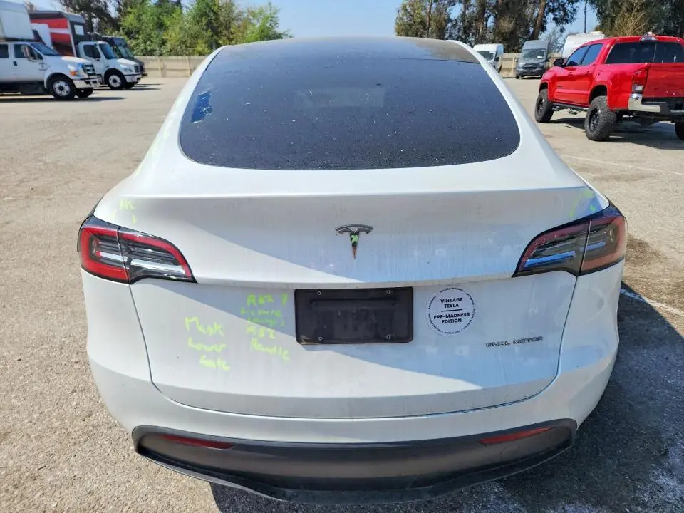 2023 TESLA MODEL Y   