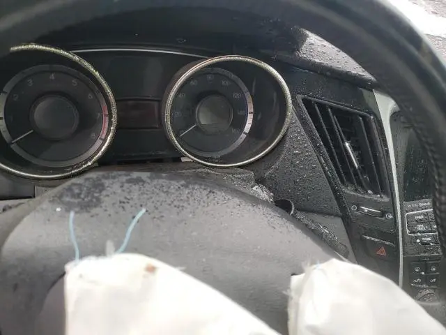 2013 HYUNDAI SONATA SE  