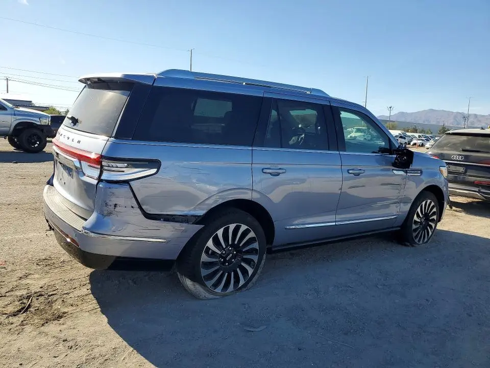 2023 LINCOLN NAVIGATOR BLACK LABEL  