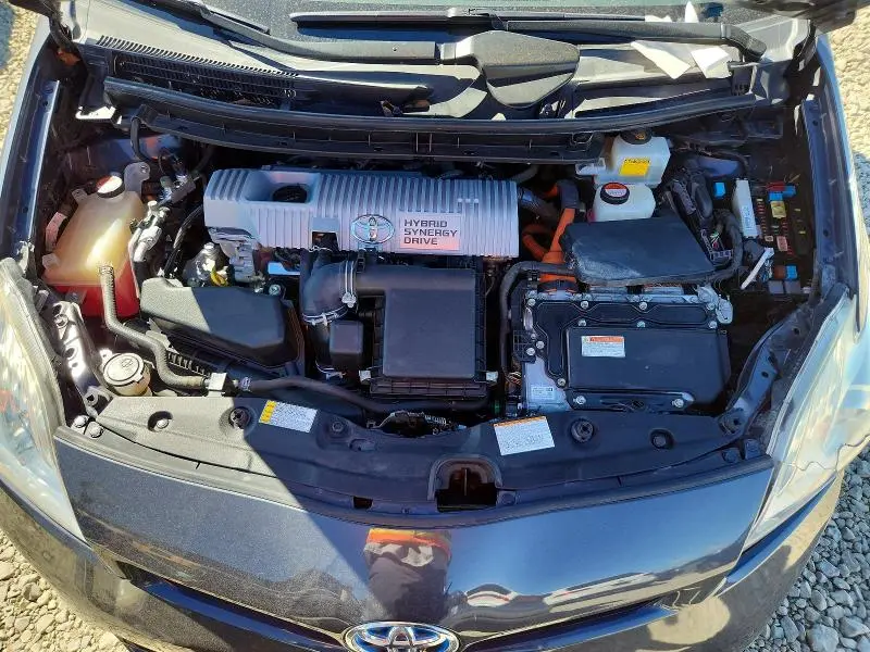 2015 TOYOTA PRIUS TWO  