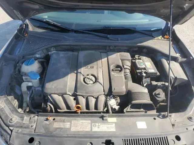 2012 VOLKSWAGEN PASSAT S