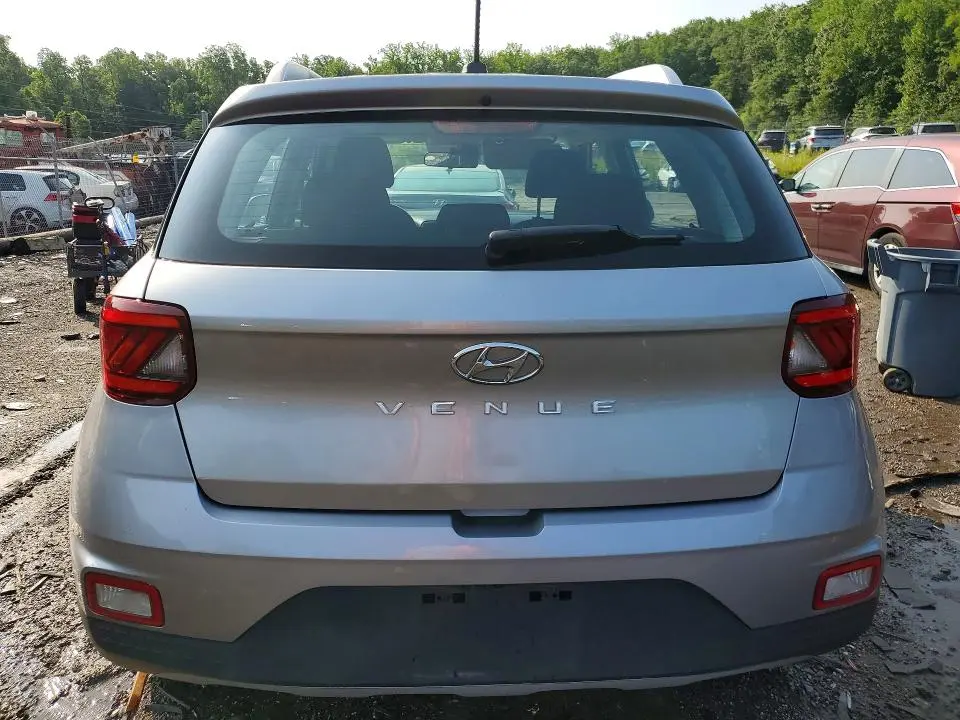 2023 HYUNDAI VENUE SEL  