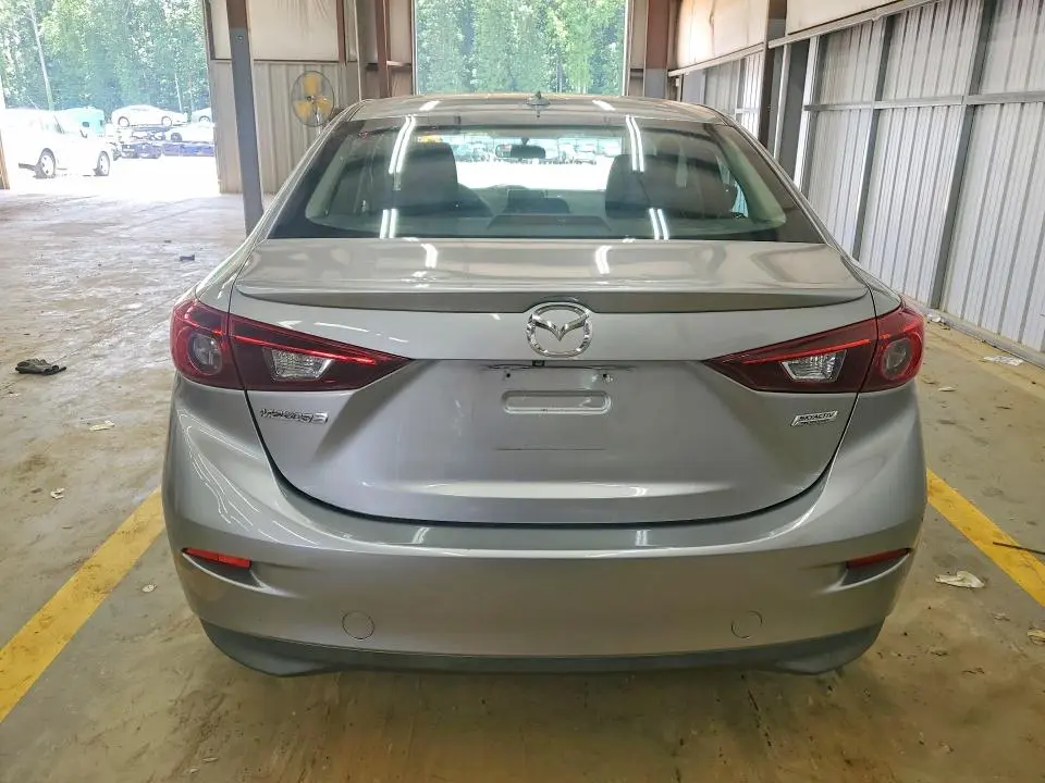 2015 MAZDA 3 TOURING  