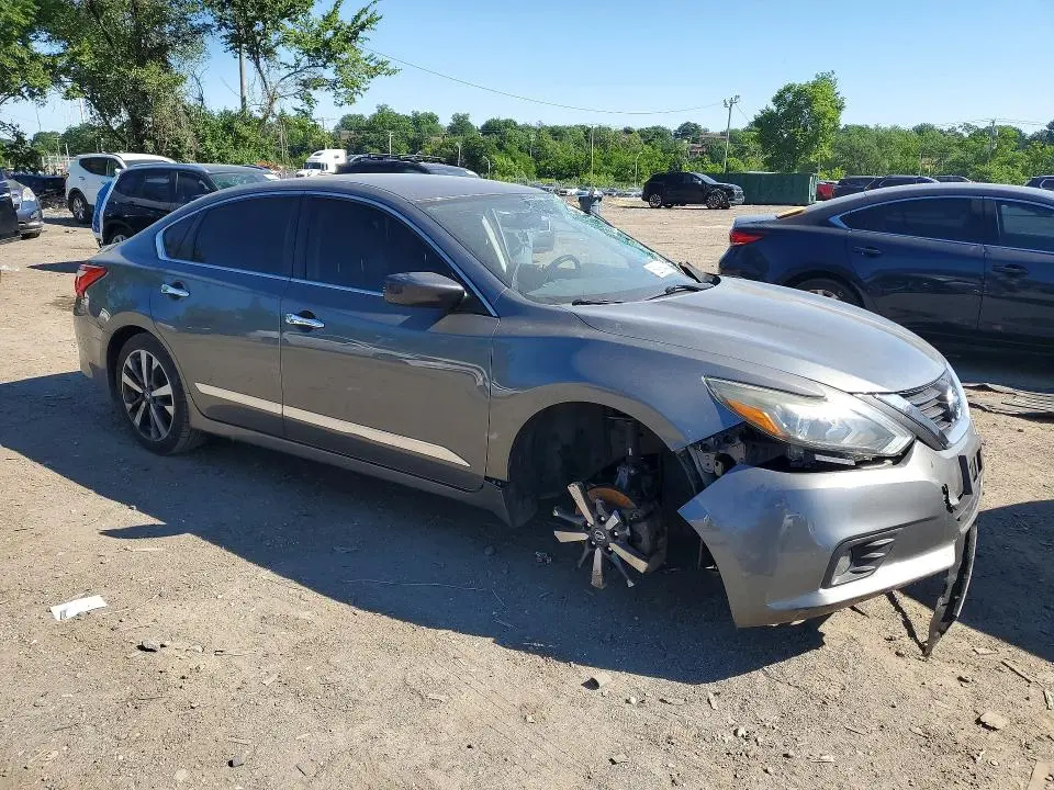 2016 NISSAN ALTIMA 2.5 SR  