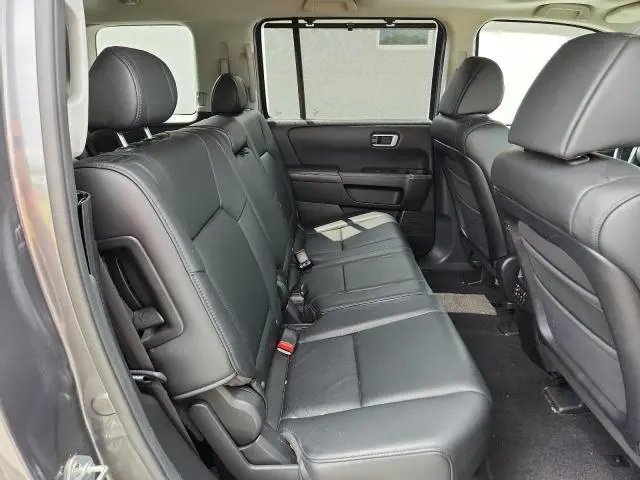 2010 HONDA PILOT TOURING  