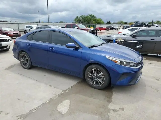 2022 KIA FORTE FE  