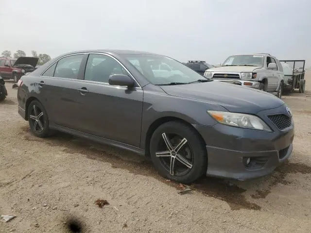 2010 TOYOTA CAMRY SE  
