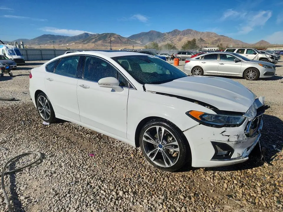 2019 FORD FUSION TITANIUM  