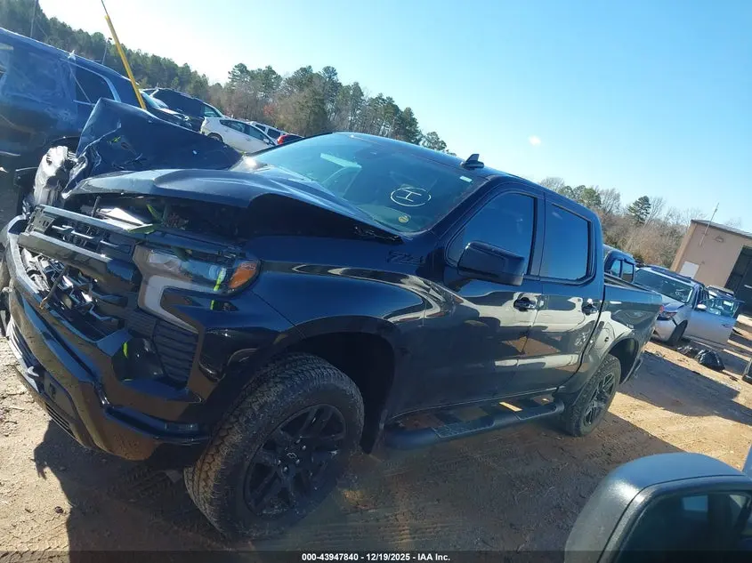 2025 CHEVROLET SILVERADO 1500 4WD  SHORT BED LT TRAIL BOSS