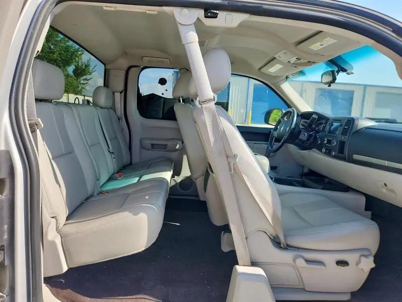 2010 CHEVROLET SILVERADO K1500 LT  