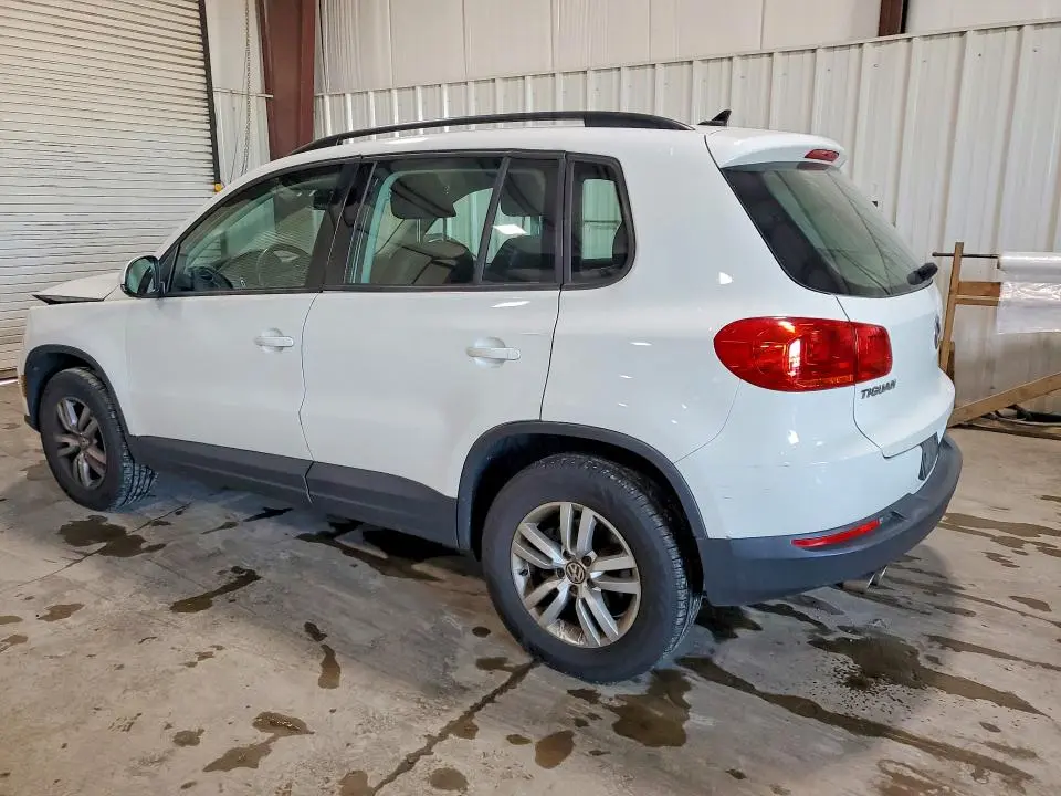 2017 VOLKSWAGEN TIGUAN S  
