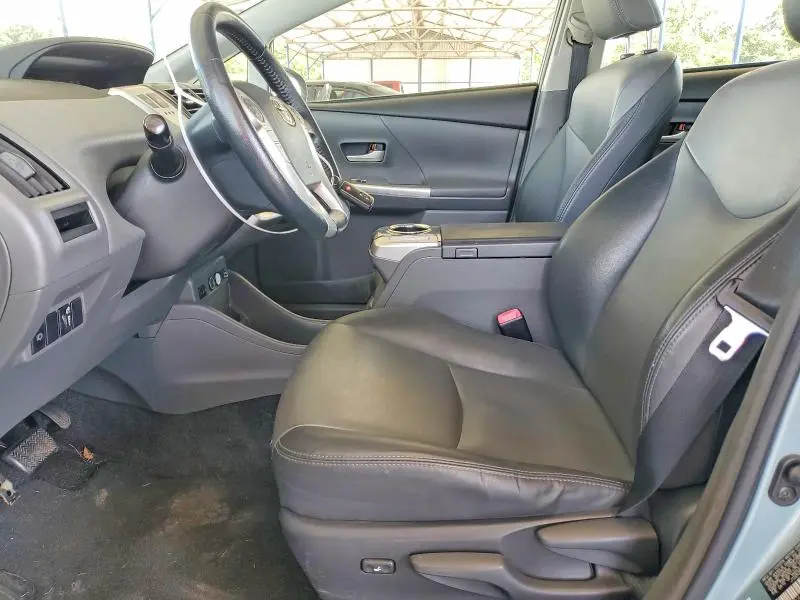 2014 TOYOTA PRIUS V FIVE  