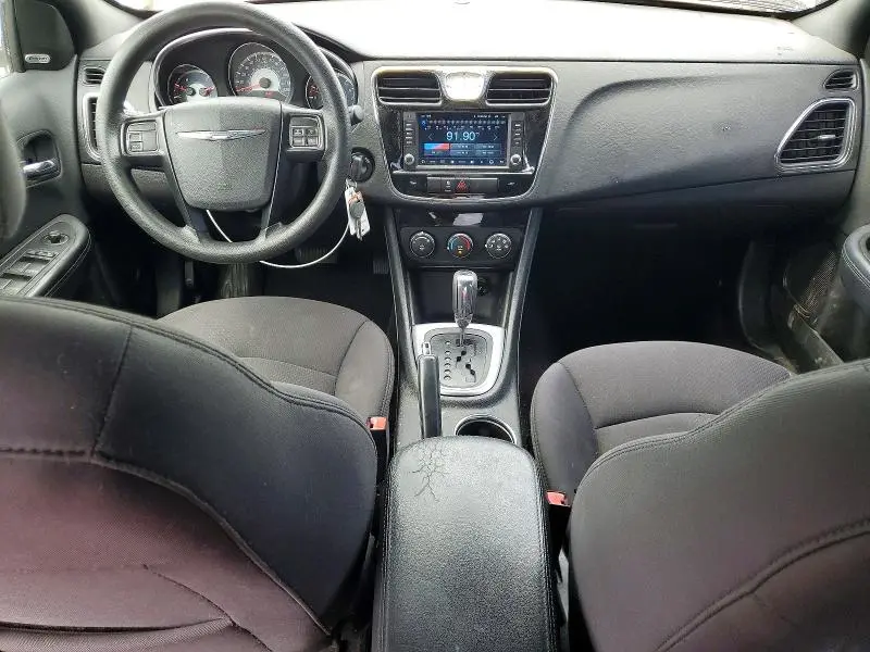 2014 CHRYSLER 200 LX  