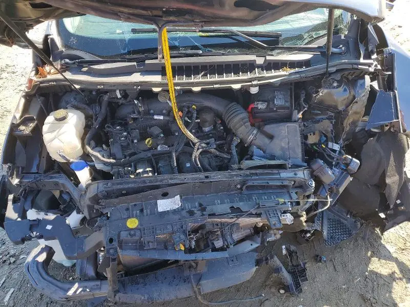 2022 FORD EDGE SE  