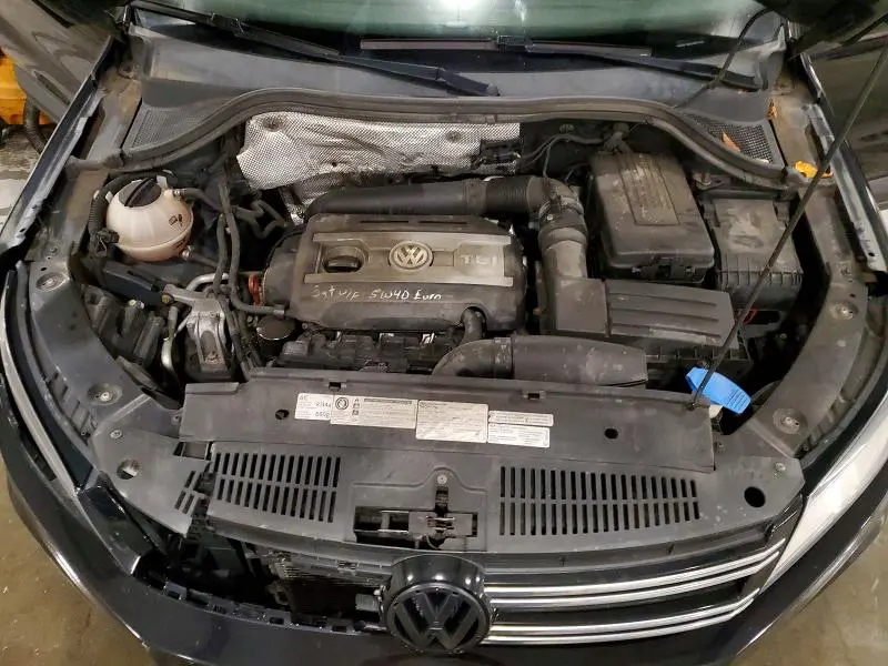 2012 VOLKSWAGEN TIGUAN S  