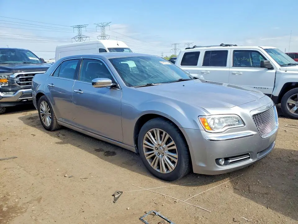 2013 CHRYSLER 300C   