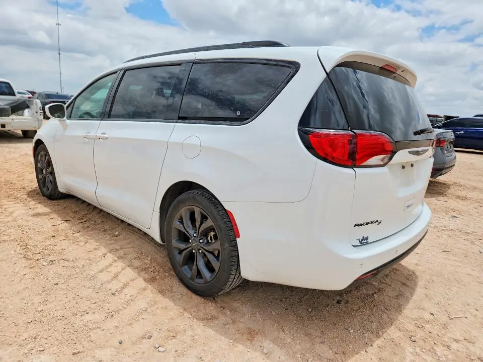 2020 CHRYSLER PACIFICA TOURING L  