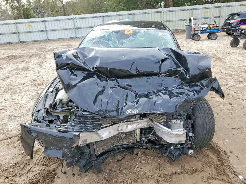 2021 KIA K5 EX  