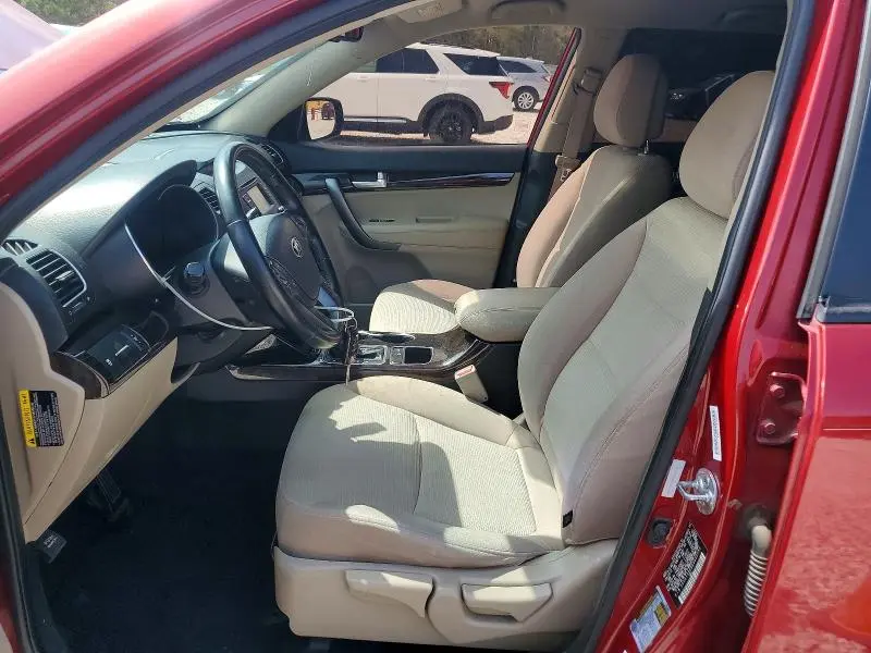 2014 KIA SORENTO LX  