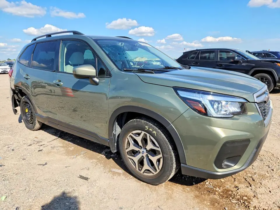 2020 SUBARU FORESTER PREMIUM  