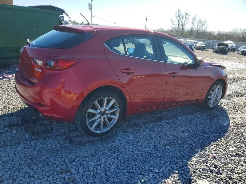 2017 MAZDA 3 TOURING  