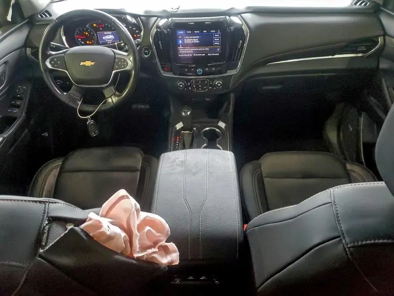 2020 CHEVROLET TRAVERSE LT  