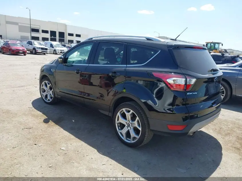 2017 FORD ESCAPE TITANIUM