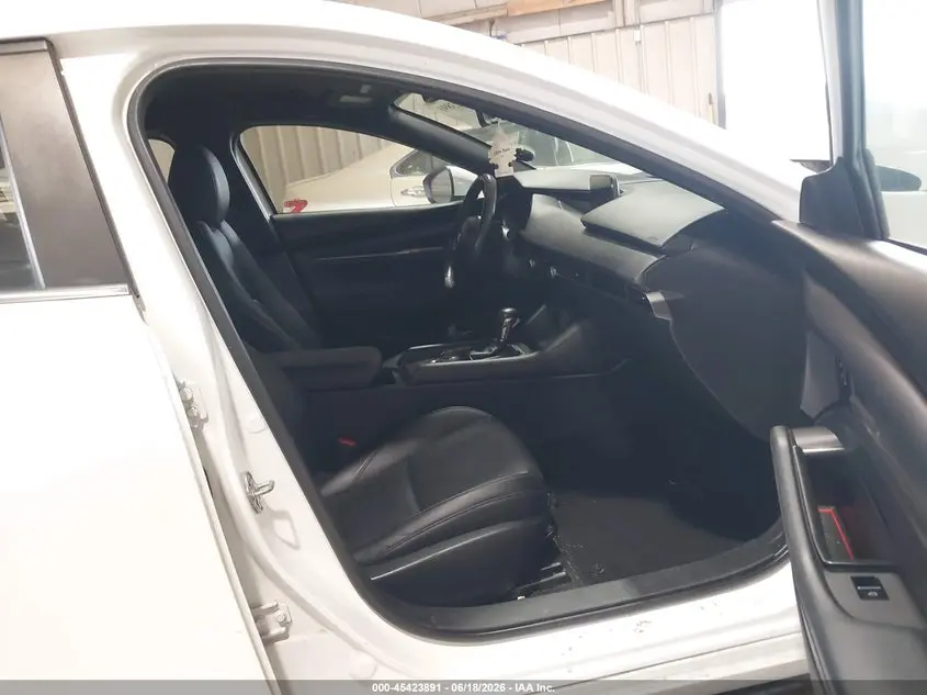 2021 MAZDA MAZDA3 SELECT