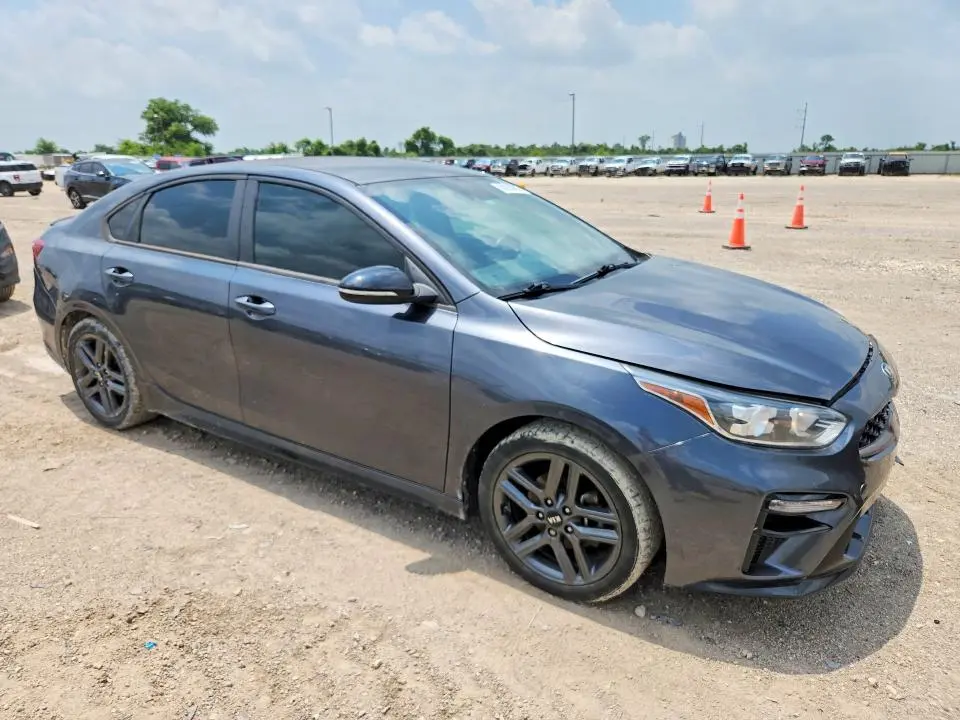 2020 KIA FORTE GT LINE  