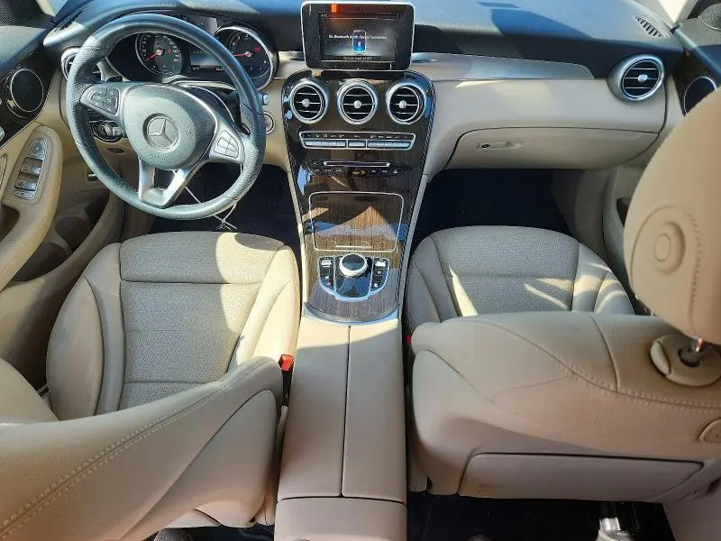 2019 MERCEDES-BENZ GLC 300  