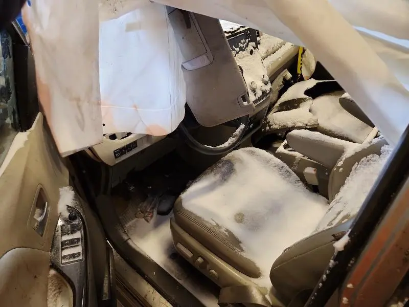 2017 TOYOTA SIENNA XLE  