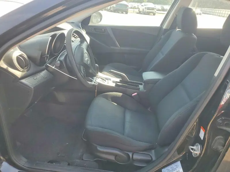 2011 MAZDA 3 I  