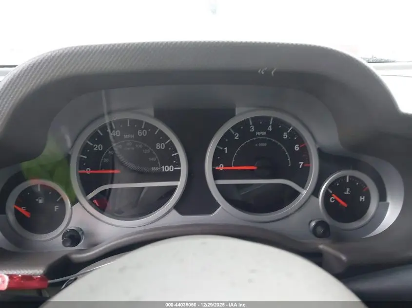 2010 JEEP WRANGLER SAHARA