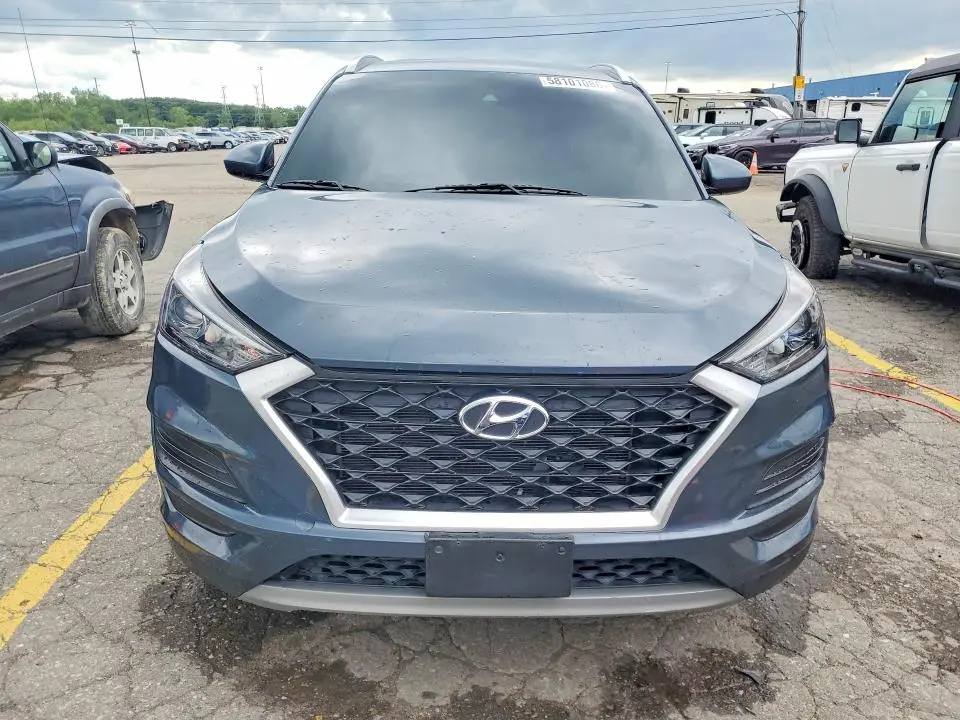 2020 HYUNDAI TUCSON SEL  