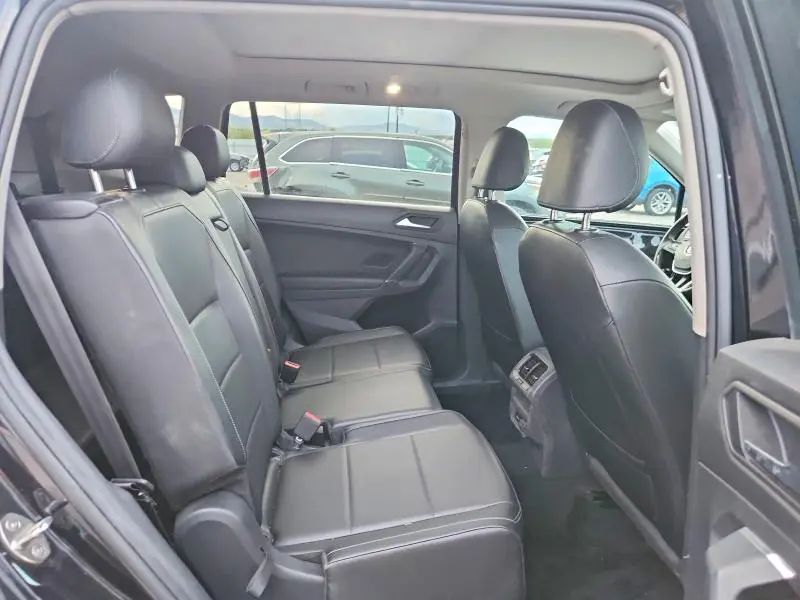 2020 VOLKSWAGEN TIGUAN SE  