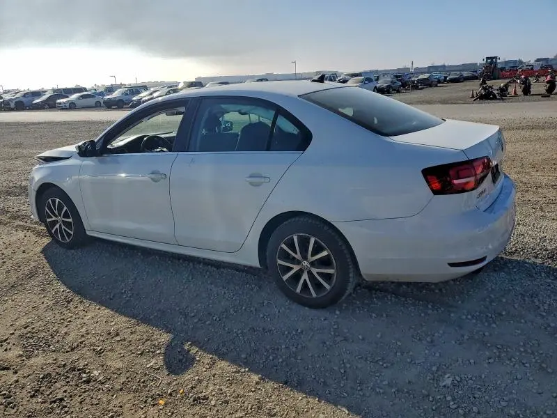 2017 VOLKSWAGEN JETTA SE  
