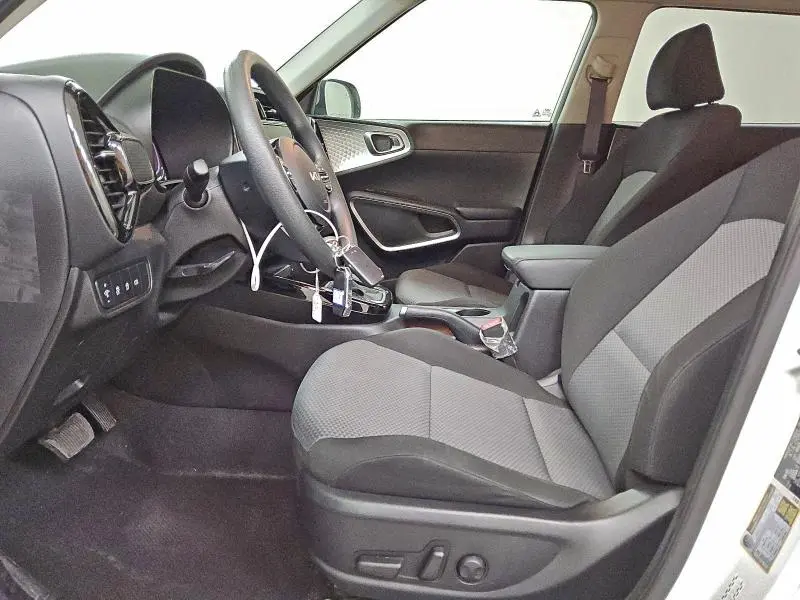 2023 KIA SOUL S  